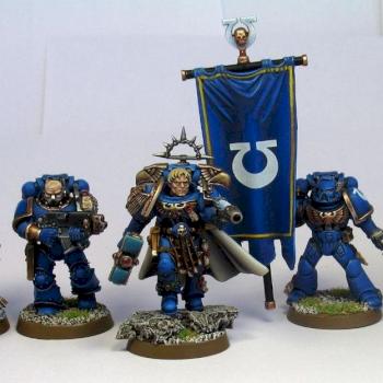 Ultramarines command squad & captain by Dehn
