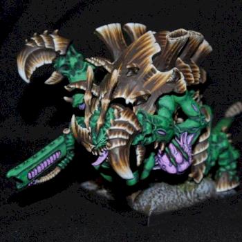 Carnifex with Claws by VoxKommondant