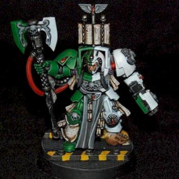 Space Hulk Librarian by VoxKommondant