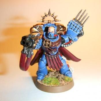 Ultramarines Captain by Dr. Gonzo