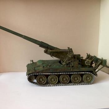 M107 self-propelled gun by Suten