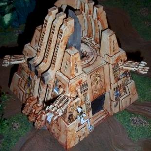 Monolithe Nécron / Necron Monolith by AlaricCantonain