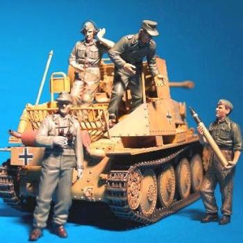 erman SP Gun Crew by miniaturesnscale