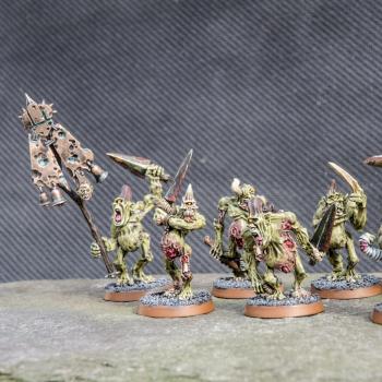Plaguebearers of Nurgle (old style) by Macheye