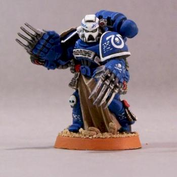 ultramarine with lightining claws by Dave4tin
