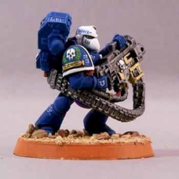 ultramarine with heavy bolter by Dave4tin