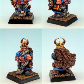 Dwarf Lord with horned Helmet by phael_minis