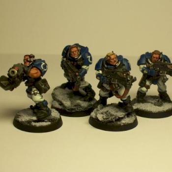 Space Marine scouts by Drago Hroth