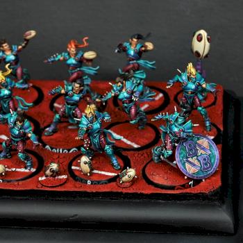 Blood Bowl Elf Team Elfheim Eagles by Black Gobbo