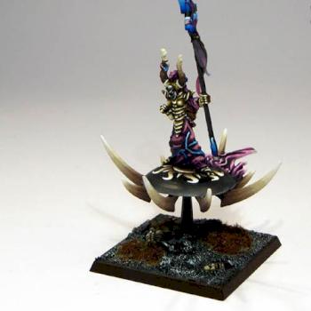 Daemonic Herald of Tzeentch riding on Disc by MantraStudio