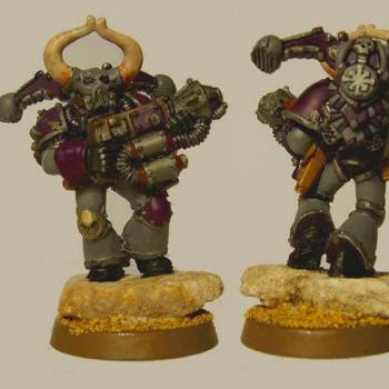 Chaos Space Marine - Flamer (repost) by fusion711