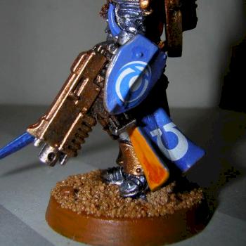 Ultramarines Company/Emperor's Champion (Side View) by JaWzY