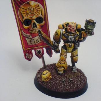 Imperial Fists Space Marine by Mikael Duvskog