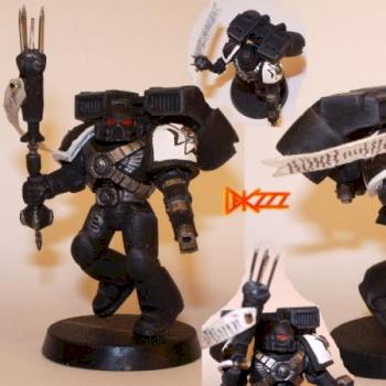 Assaultmarine with advanced CCW by Dekzzz