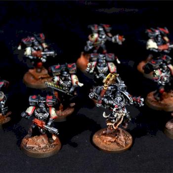 Black templars assault squad by Gruumsh
