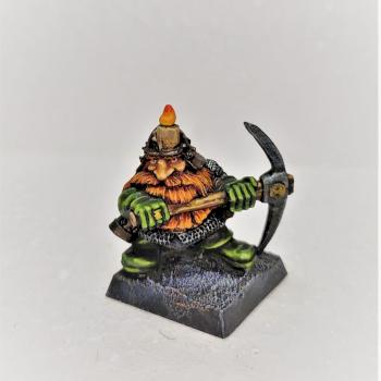 Dwarf miner by Curunnir
