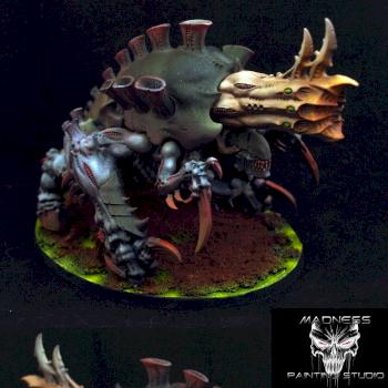 Exocrine Tyranid by tattooman