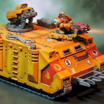 Imperial Fists Razorback by miniaturesshop