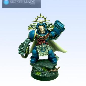 Space Marine commander by Brokenblade
