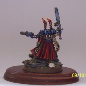 Rear view of Sister of battle canoness by Drago Hroth