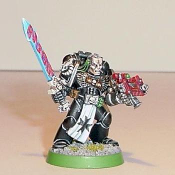 Deathwatch Librarian by pippenj