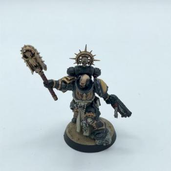 Primaris Chaplain Imperial fists space marines WARHAMMER 40k by juanlurockerman