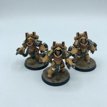 Primaris Aggressors Imperial fists space marines WARHAMMER 40k by juanlurockerman