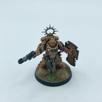 Primaris Lieutenant Imperial fists space marines WARHAMMER 40k by juanlurockerman