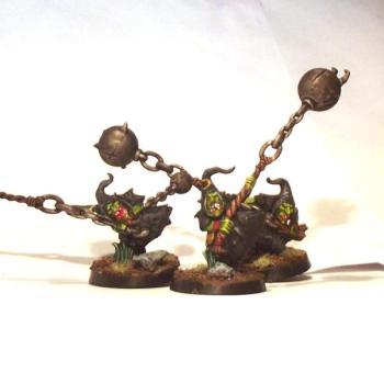 Night Goblin Fanatics by kuros