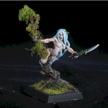 elf girl in tree by The Huntress