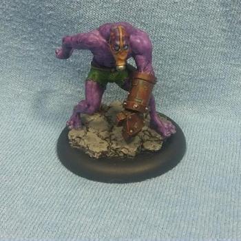 Figone Miniatures - Carlos w/ Mechanic Arm by thewartoad