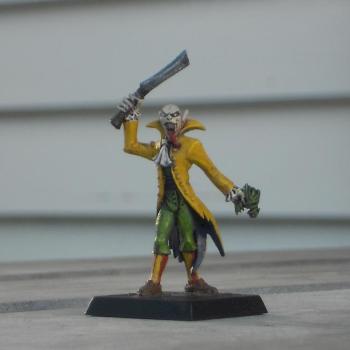 Skinsaw man by Sheriebee