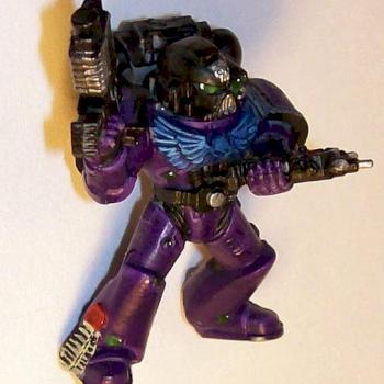 crimson rose space marine by Antilles