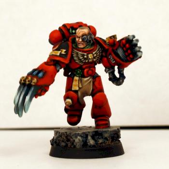 Blood Angel Veteran Sergeant w/Lightning Claws by FatboyTheHungry