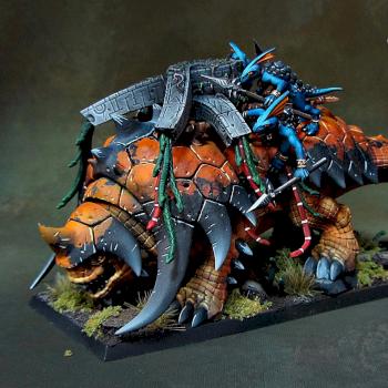 Lizardmen Bastiladon with Ark of Sotek by Awaken Realms