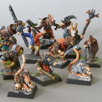 Frostgrave Skaven Warband (Island of Blood + bits) by aandred