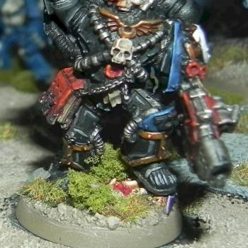 Ultramarines Chaplain by krazynadechukr