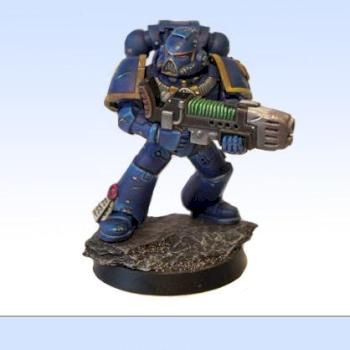 Space Marine with Plasma-gun by Brokenblade
