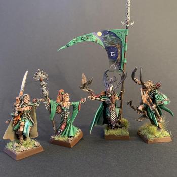 Wood elf command - standard, queen, and lords by BolterDuck
