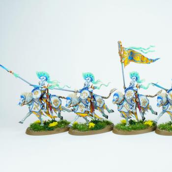 Vanari Dawriders (Lumineth Realm-Lords) by Highelves.addict