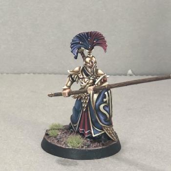 Lumineth warden by EarthWomrAndFire