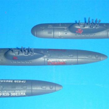 Russian alpha sub fleet Arii 1/700 by vaindioux