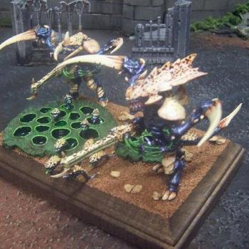 tyranid, tyrant, swarm, ect... by voss