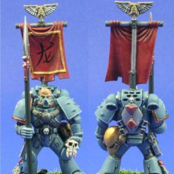 Space Marine Standard Bearer by white aardvark