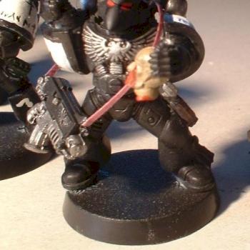 Another mini by deadhonor