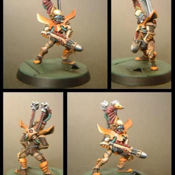 DARK ELDEAR INCUBI w/ Assault Weapon by Moheji