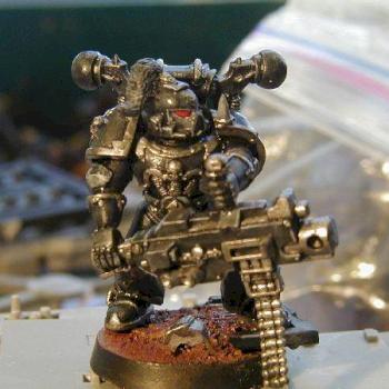Black Legion test mini w/ heavy bolter by Mandragore