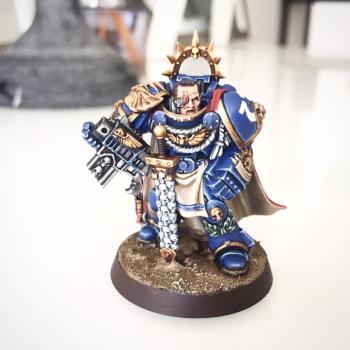 Ultramarine Captain with power fist by lorenzolsp
