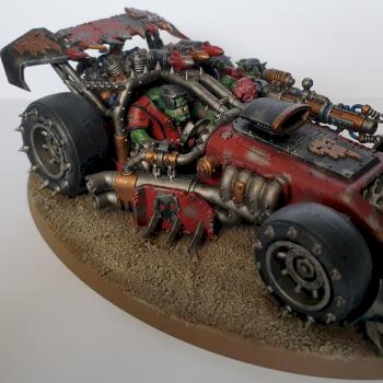 Warhammer 40K Evil Sunz Shockjump Dragsta by Lloydoshmoydo