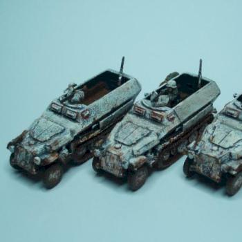 15mm Sd.Kfz 251 "winter" Flames of war by Blom